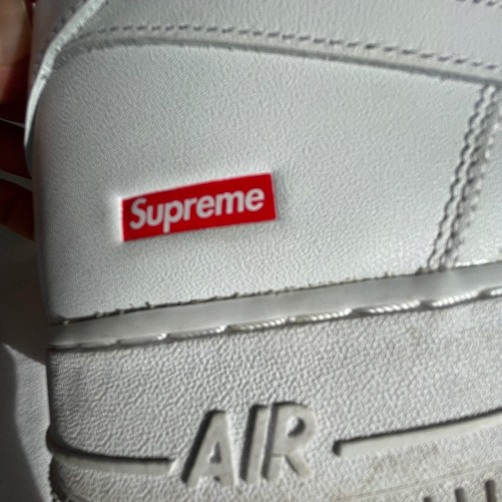 Used Nike Airmax Supreme - Picture 6 of 9